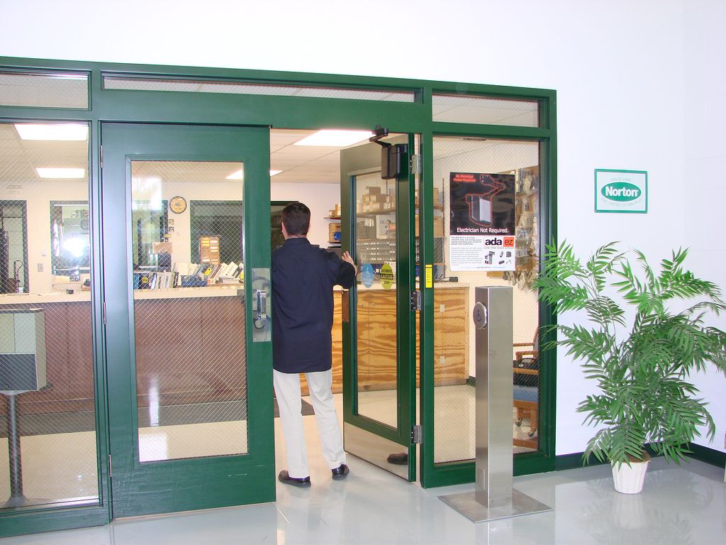 porte-izydoor-etna-verte-compressor.jpg