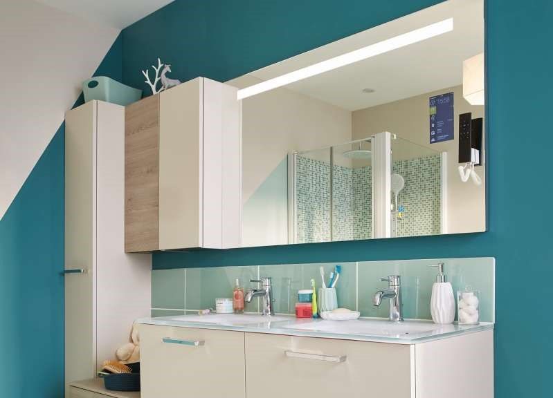 miroir-connecte-salle-de-bain.jpg