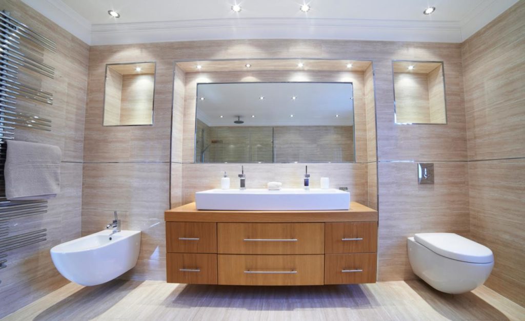 salle-de-bain-petit-espace-spot
