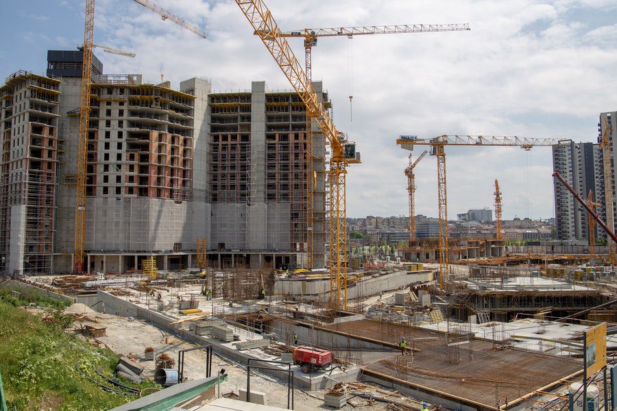 pexels-boris-hamer-10073487 chantier-ukraine